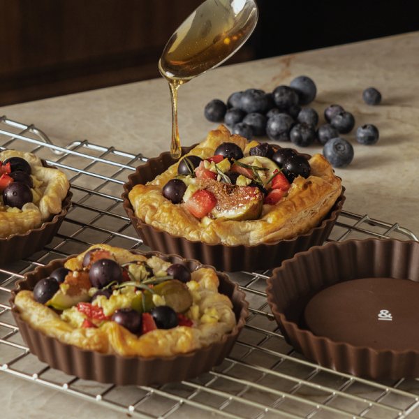 Mini Pie Dish Set - Image 5