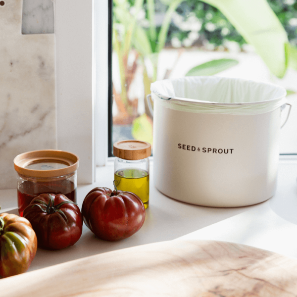 Kitchen Compost Bin Starter Set - Image 5