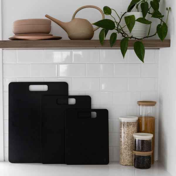 Wood Fibre Chopping Board | Liquorice - Image 17