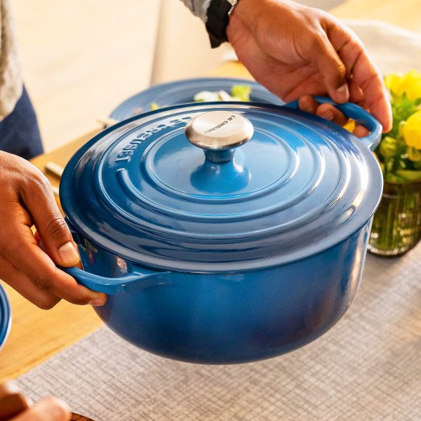 Le Creuset Signature Cast Iron 3.5-quart Marseille Round Dutch Oven - Image 2