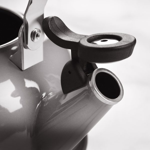 Le Creuset Enameled Steel 1.7-quart Oyster Whistling Tea Kettle - Image 5