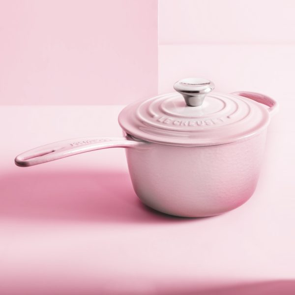 Le Creuset Signature Cast Iron 2.25-quart Shallot Saucepan - Image 4