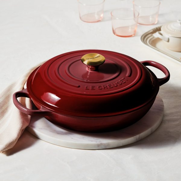 Le Creuset Signature Cast Iron 5-quart Rhone Braiser - Image 7