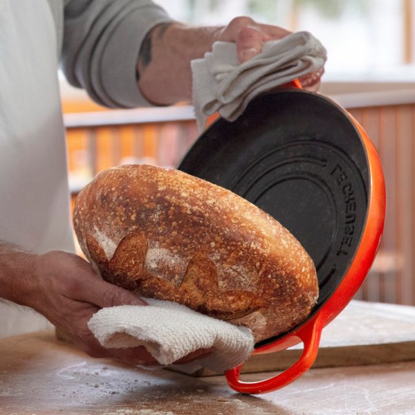 Le Creuset Signature Cast Iron 9.5" Flame Bread Oven - Image 7