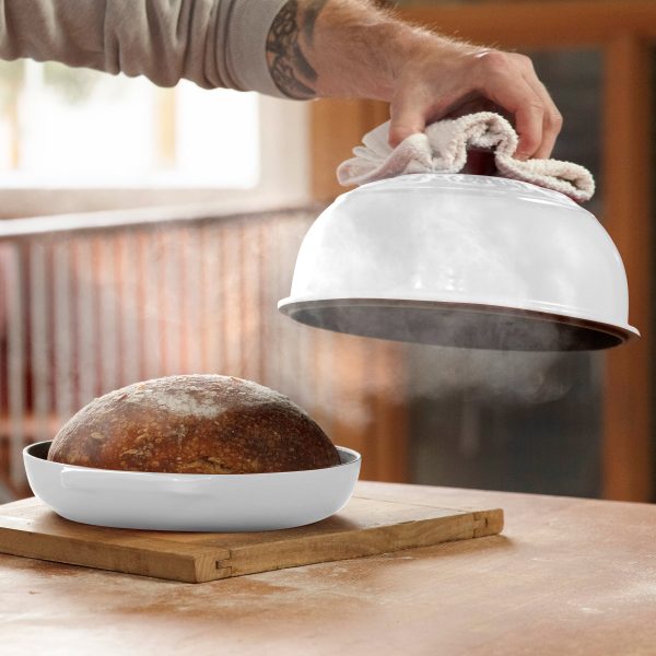 Le Creuset Signature Cast Iron 9.5" White Bread Oven - Image 6