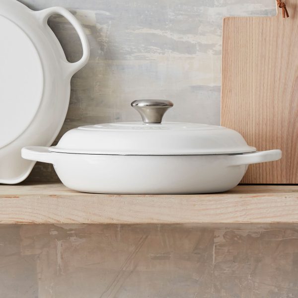 Le Creuset Signature Cast Iron 3.5-quart White Braiser - Image 3