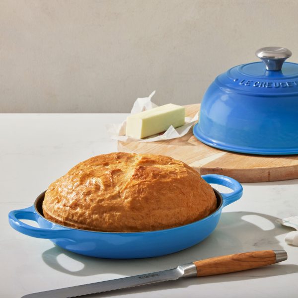 Le Creuset Signature Cast Iron 9.5" Marseille Bread Oven - Image 4