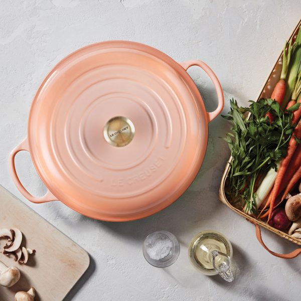 Le Creuset Signature Cast Iron 5-quart Peche Braiser - Image 2