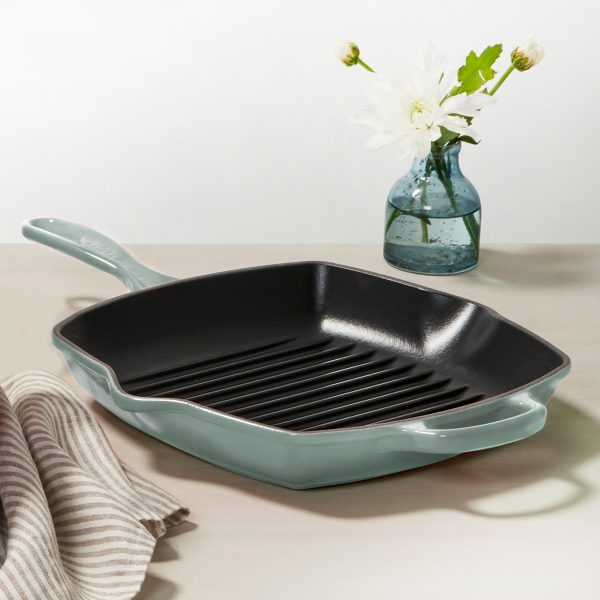 Le Creuset Signature Cast Iron 10.25" Sea Salt Square Grill Pan - Image 7