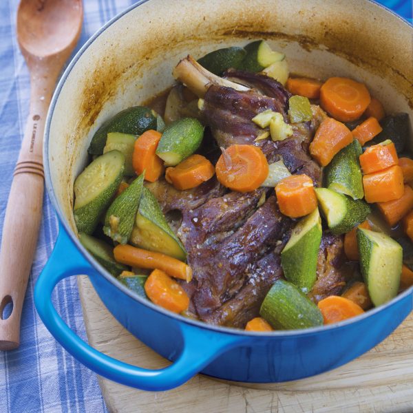 Le Creuset Signature Cast Iron 2-quart Marseille Round Dutch Oven - Image 3