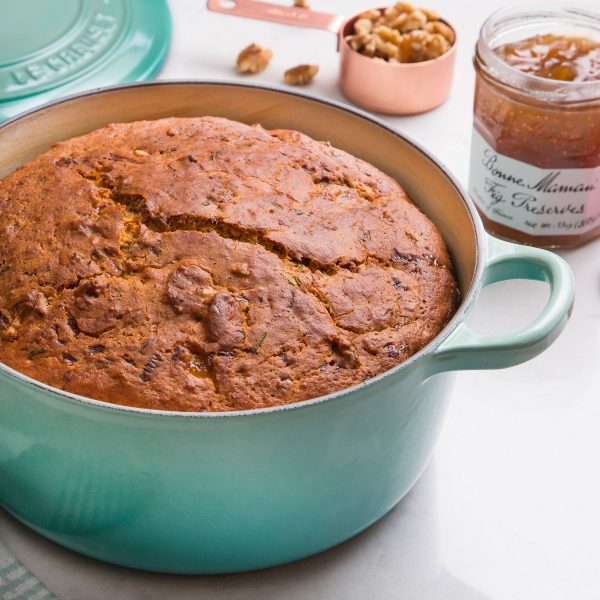 Le Creuset Signature Cast Iron 5.5-quart Caribbean Round Dutch Oven - Image 3