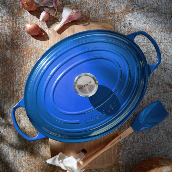 Le Creuset Signature Cast Iron 15.5-quart Marseille Oval Dutch Oven - Image 3