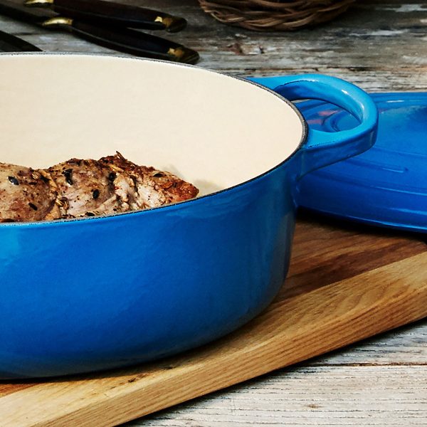 Le Creuset Signature Cast Iron 15.5-quart Marseille Oval Dutch Oven - Image 6