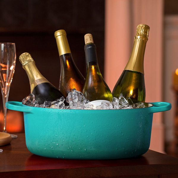 Le Creuset Signature Cast Iron 8-quart Caribbean Oval Dutch Oven with Copper Knob - Image 4