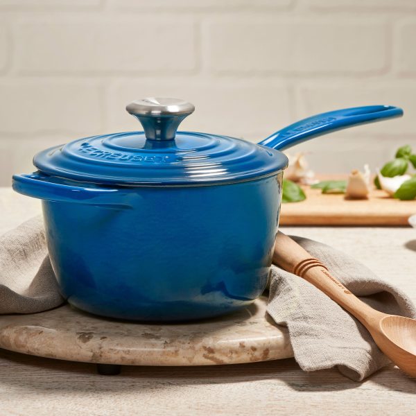 Le Creuset Signature Cast Iron 1.75-quart Marseille Saucepan - Image 2