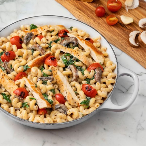 Le Creuset Signature Cast Iron 3.5-quart White Braiser - Image 6