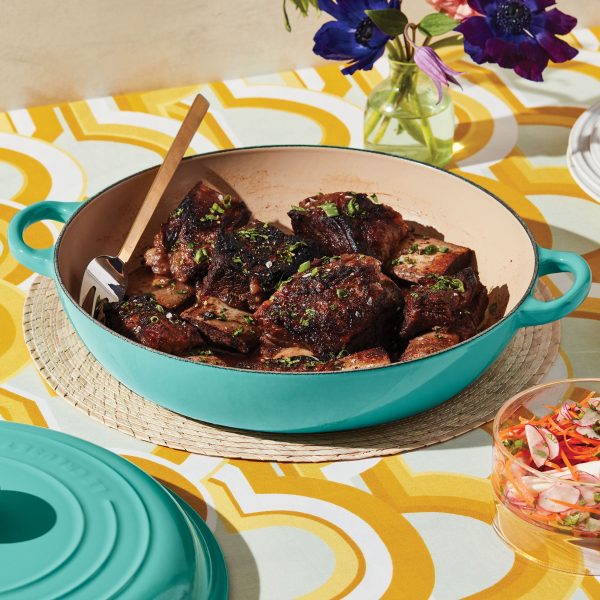 Le Creuset Signature Cast Iron 3.5-quart Caribbean Braiser - Image 2