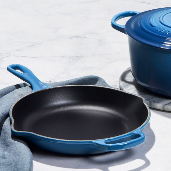 Le Creuset Signature Cast Iron 10.25" Marseille Skillet - Image 5
