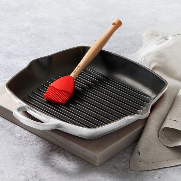 Le Creuset Signature Cast Iron 10.25" White Square Grill Pan - Image 6