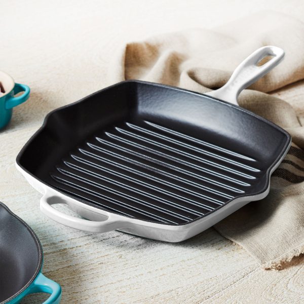 Le Creuset Signature Cast Iron 10.25" White Square Grill Pan - Image 2