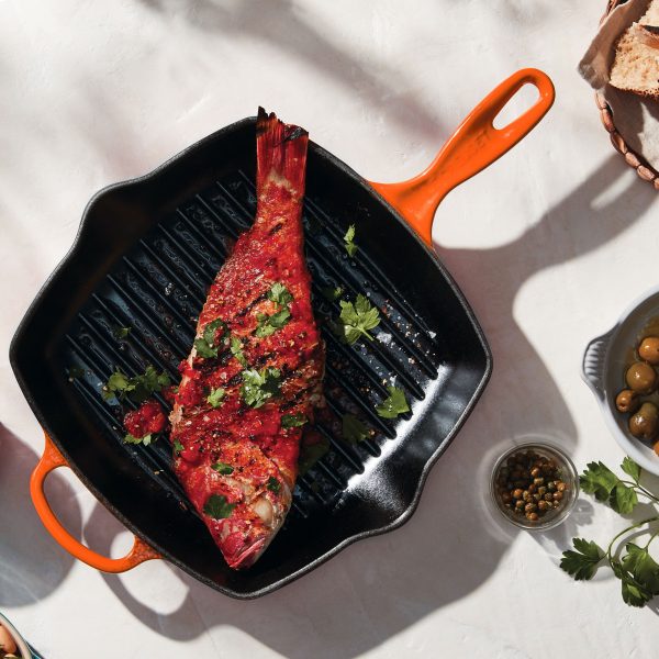 Le Creuset Signature Cast Iron 10.25" Flame Square Grill Pan - Image 3