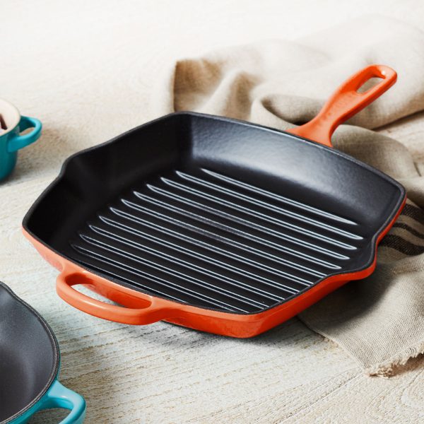 Le Creuset Signature Cast Iron 10.25" Flame Square Grill Pan - Image 7