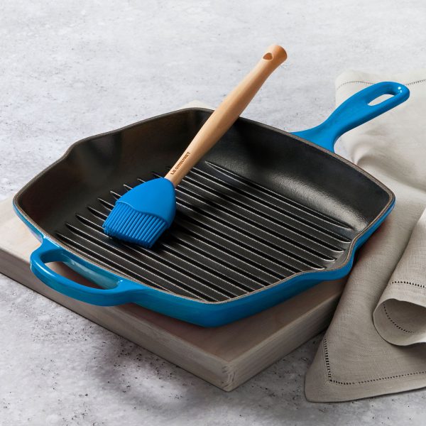 Le Creuset Signature Cast Iron 10.25" Marseille Square Grill Pan - Image 2