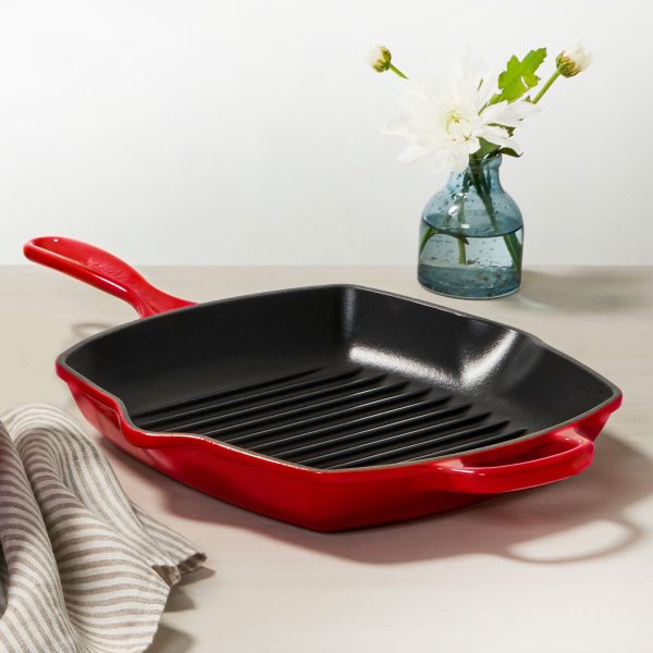 Le Creuset Signature Cast Iron 10.25" Cerise Square Grill Pan - Image 6