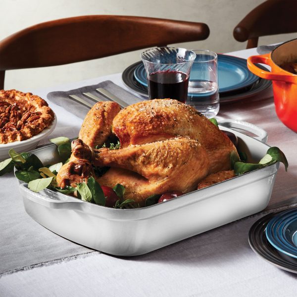 Le Creuset Signature Cast Iron 12.75" x 9.75" White Roasting Pan - Image 7