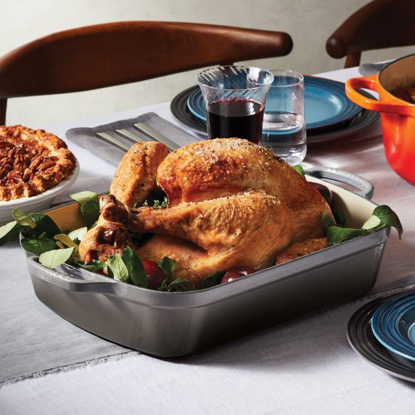 Le Creuset Signature Cast Iron 12.75" x 9.75" Oyster Roasting Pan - Image 2