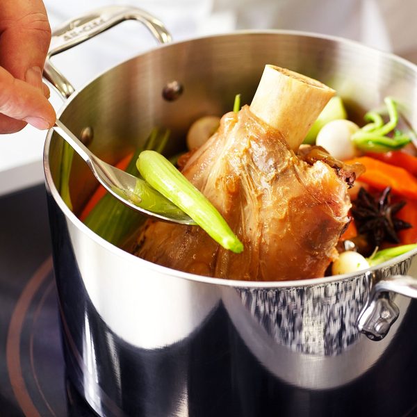 All-Clad d3 Stainless 10 Piece Cookware Set - Image 4