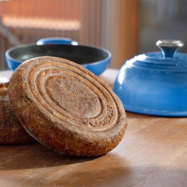 Le Creuset Signature Cast Iron 9.5" Marseille Bread Oven - Image 3