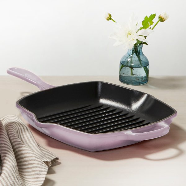 Le Creuset Signature Cast Iron 10.25" Shallot Square Grill Pan - Image 3