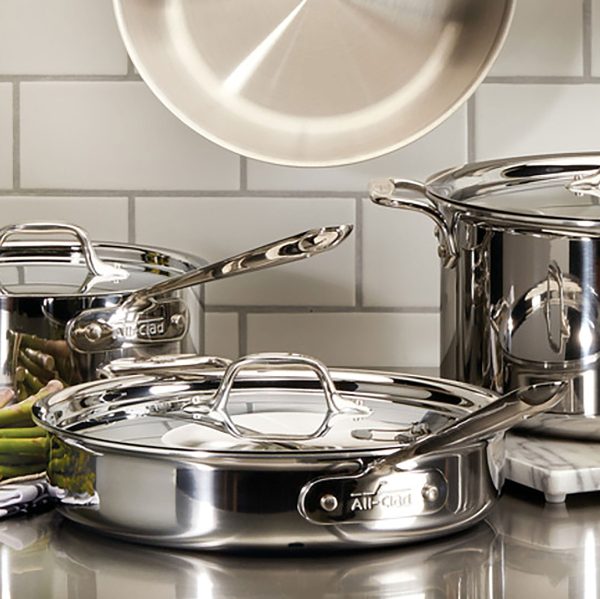 All-Clad d3 Stainless 3-quart Saute Pan - Image 4