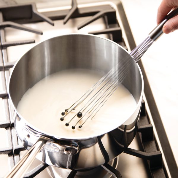 All-Clad d3 Stainless 1-quart Saucepan - Image 3
