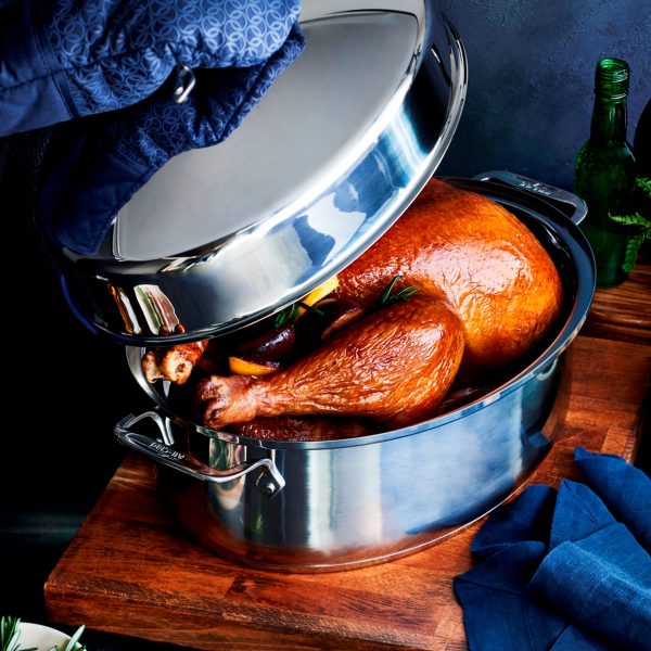 All-Clad 15" x 11" Covered Oval Roaster - Image 3