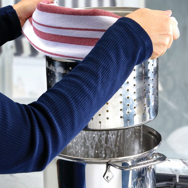 All-Clad 6-quart Pasta Pot - Image 3