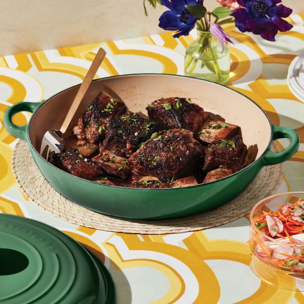 Le Creuset Signature Cast Iron 3.5-quart Artichaut Braiser - Image 4