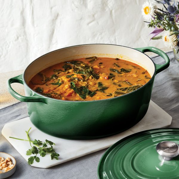Le Creuset Signature Cast Iron 15.5-quart Artichaut Oval Dutch Oven - Image 2