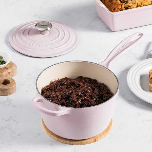 Le Creuset Signature Cast Iron 2.25-quart Shallot Saucepan - Image 5