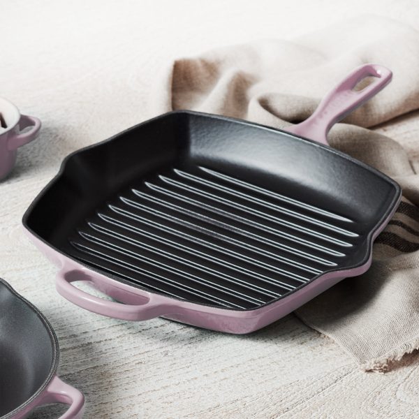 Le Creuset Signature Cast Iron 10.25" Shallot Square Grill Pan - Image 6