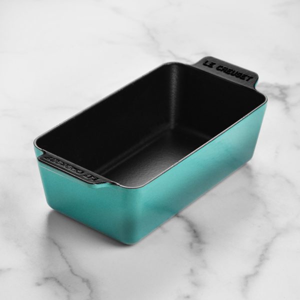 Le Creuset Signature Cast Iron 9 x 5" Caribbean Loaf Pan - Image 4