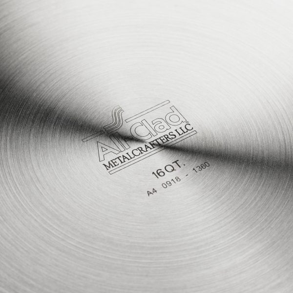 All-Clad 16-quart Stainless Steel Stock Pot - Image 4