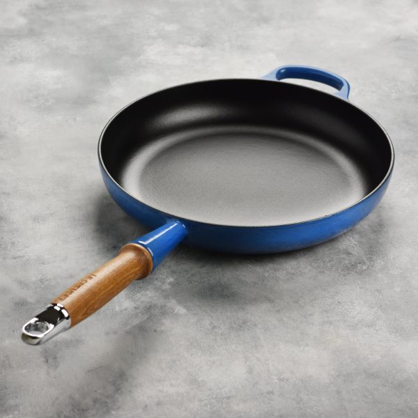 Le Creuset Cast Iron 10.25" Marseille Fry Pan with Wood Handle - Image 5