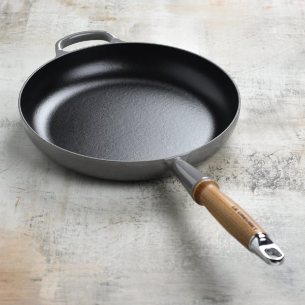 Le Creuset Cast Iron 10.25" Oyster Fry Pan with Wood Handle - Image 5