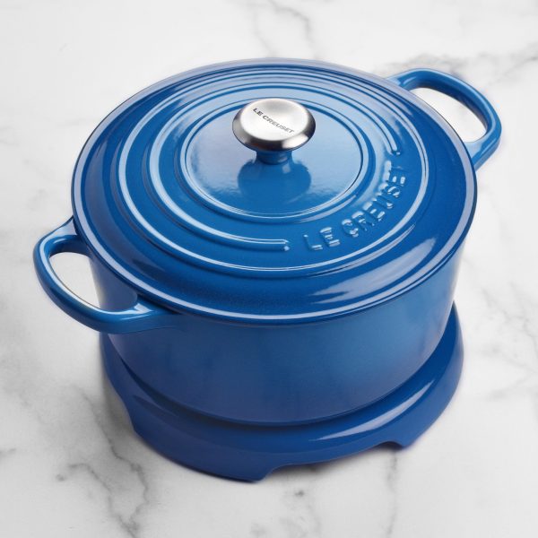 Le Creuset Signature Cast Iron 8.8" Marseille Round Trivet - Image 2
