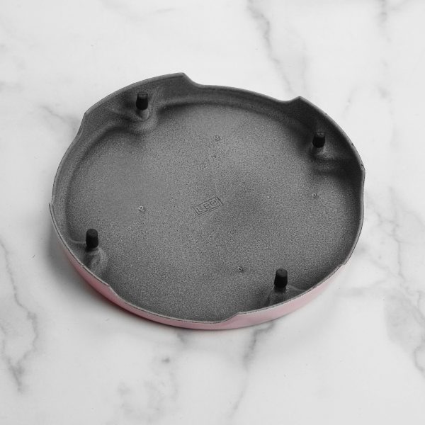 Le Creuset Signature Cast Iron 8.8" Shallot Round Trivet - Image 5