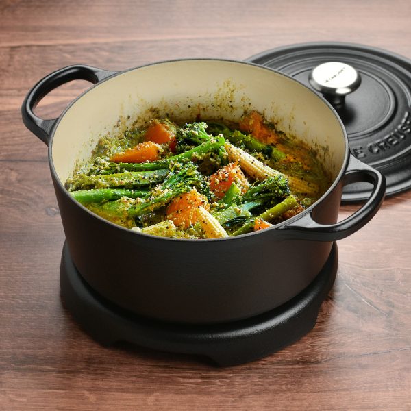 Le Creuset Signature Cast Iron 8.8" Licorice Round Trivet - Image 2