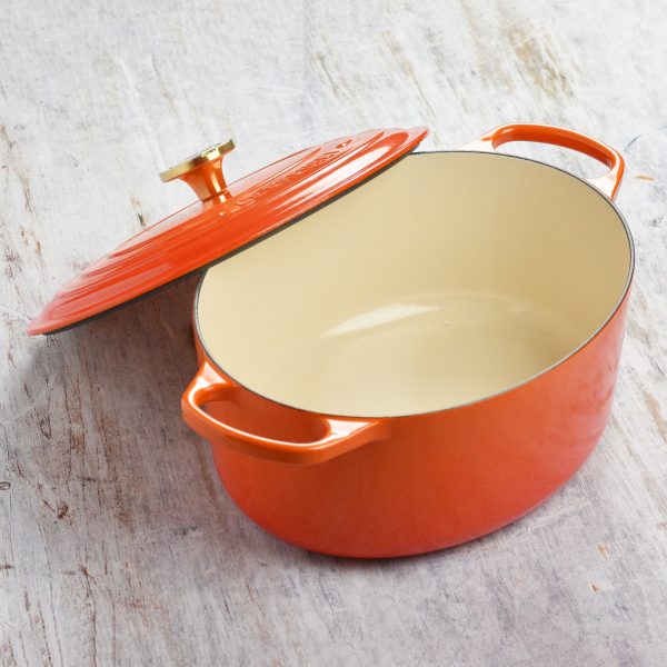 Le Creuset Signature Cast Iron 6.75-quart Flamme Doree Oval Dutch Oven - Image 4