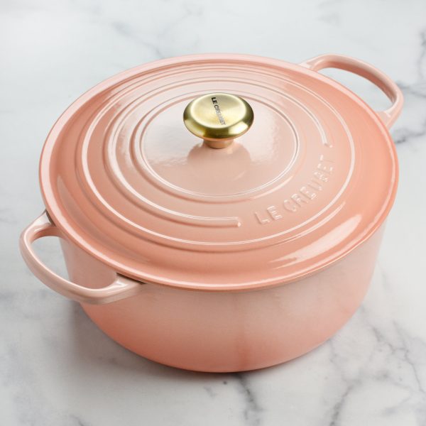 Le Creuset Signature Cast Iron 7.25-quart Peche Round Dutch Oven - Image 4